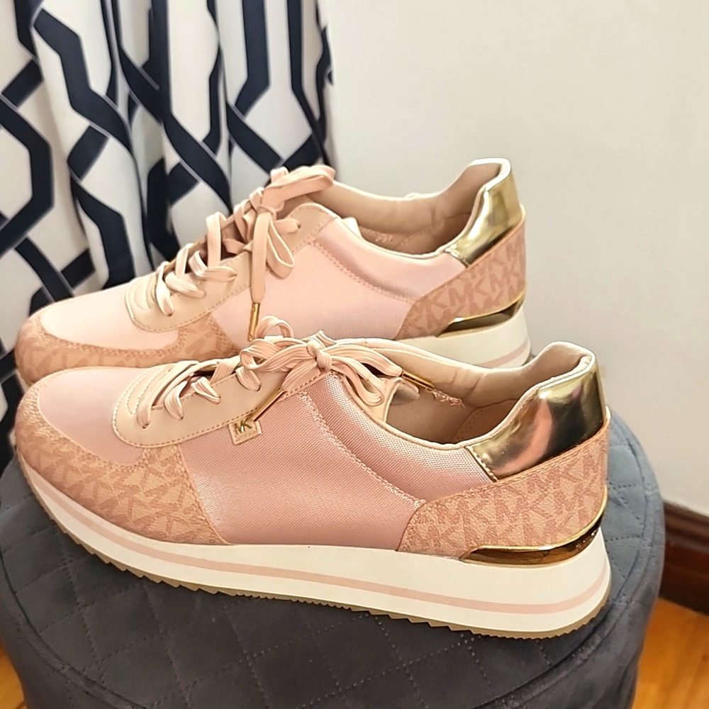 Mk trainers